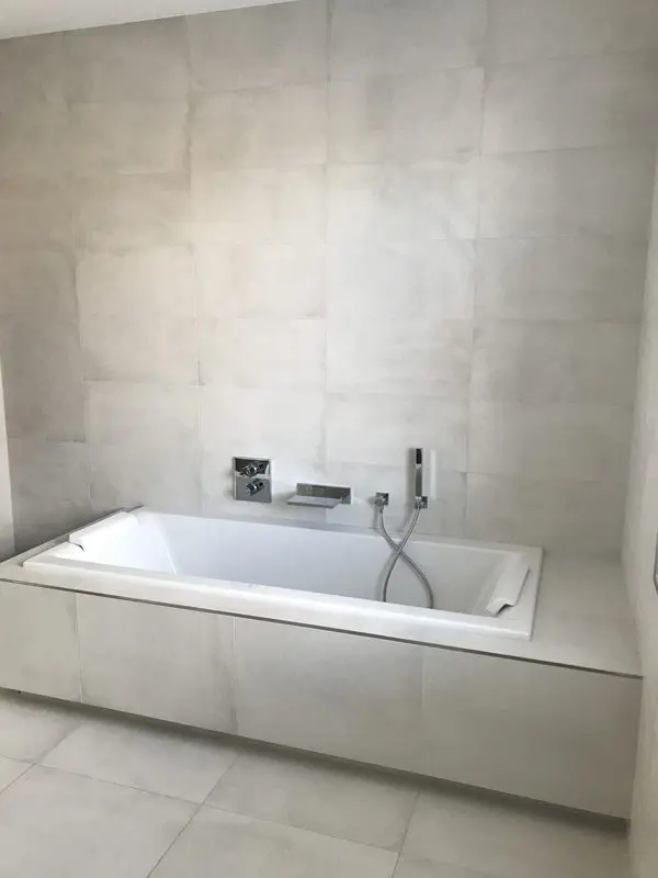 Sanitair 2 Sanitair